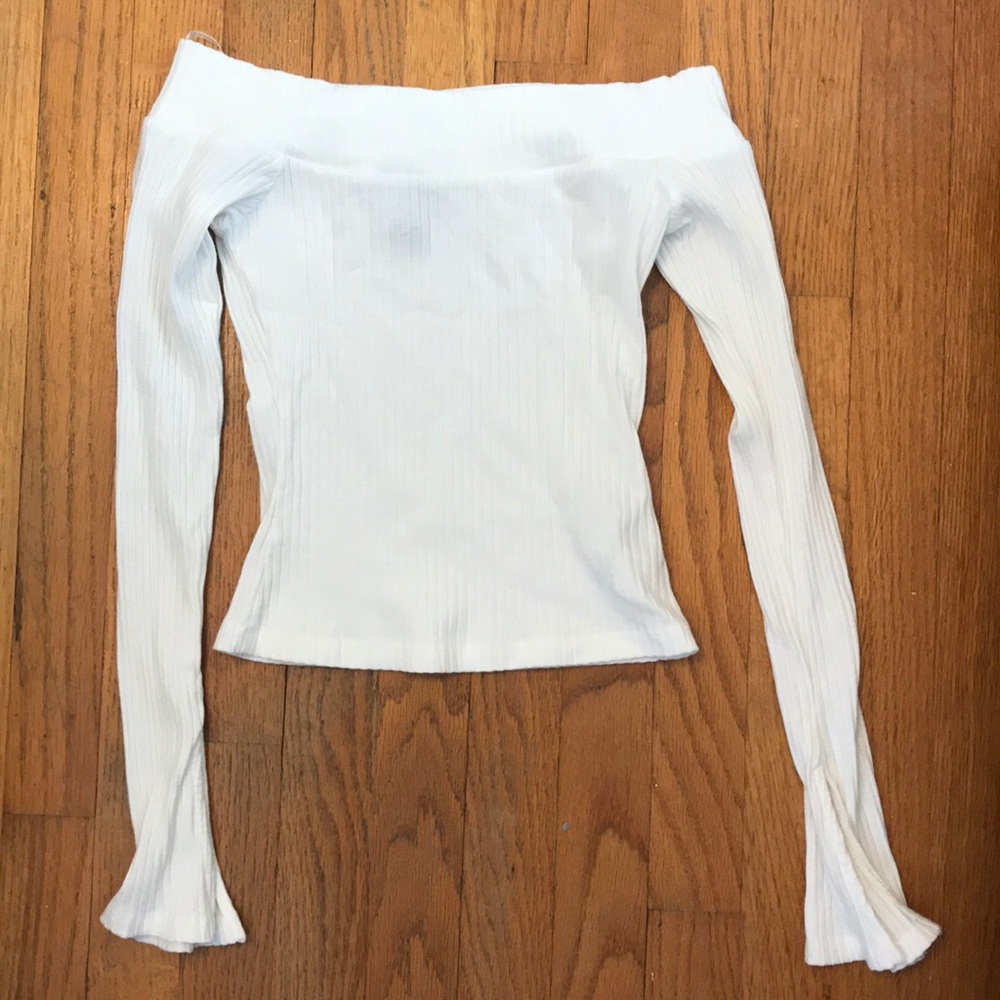 Off the shoulder ribbed top